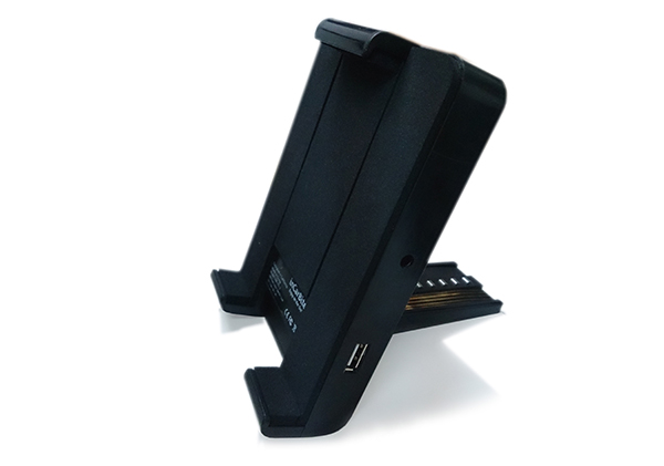 Univerzálny držiak tabletu s USB napájaním
